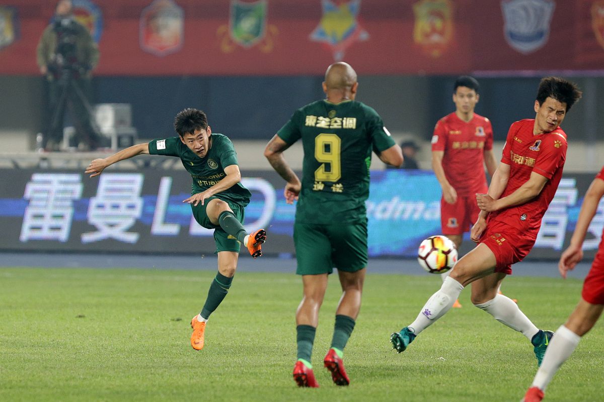 开云体育官网-关于足球局势白热化，每一场比赛都扣人心弦的信息