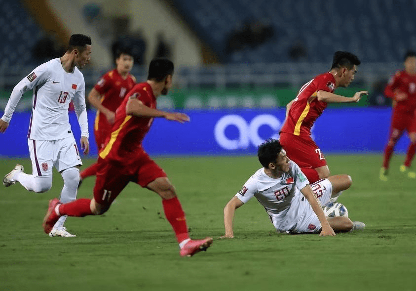 开云APP-战术调整成功！主帅高瞻远瞩，球队取得胜利的简单介绍