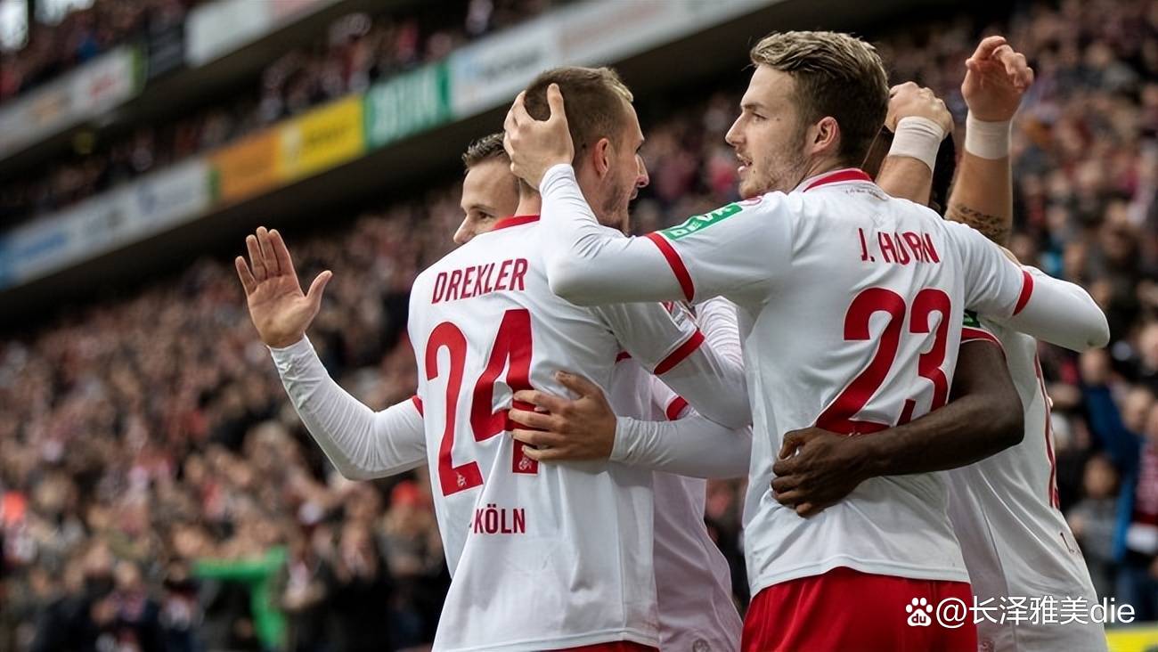 关于勒沃库森攻势猛烈，三球大胜对手的信息