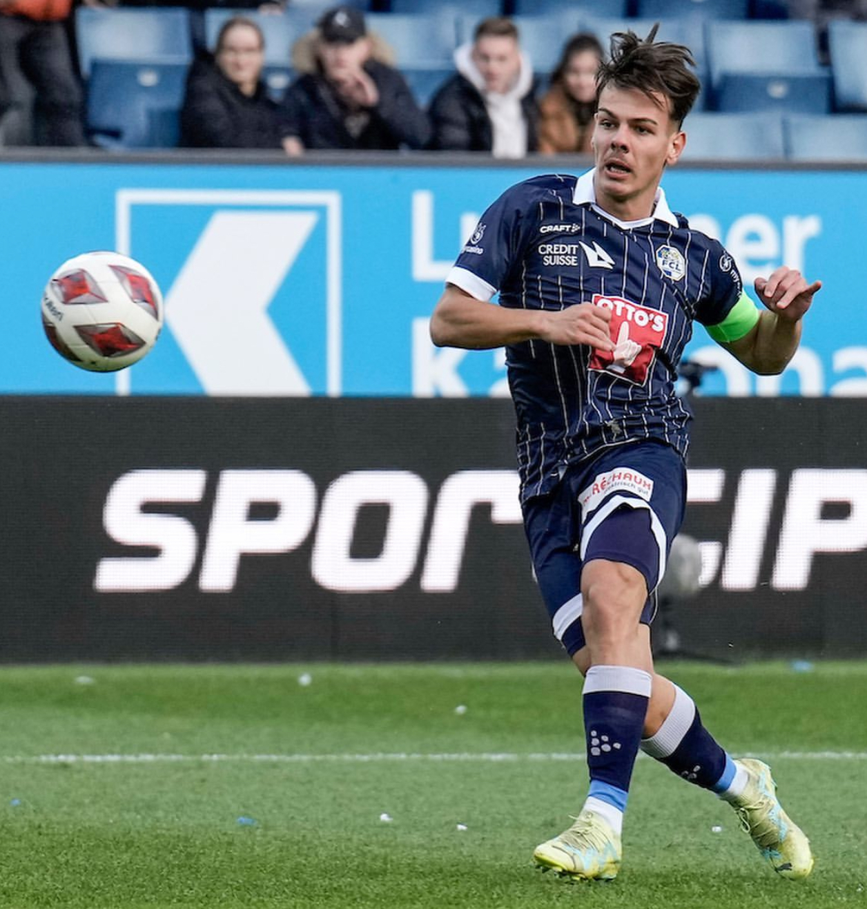 开云体育下载-阿尔梅里亚年轻后卫亮相，展望未来潜力无限的简单介绍