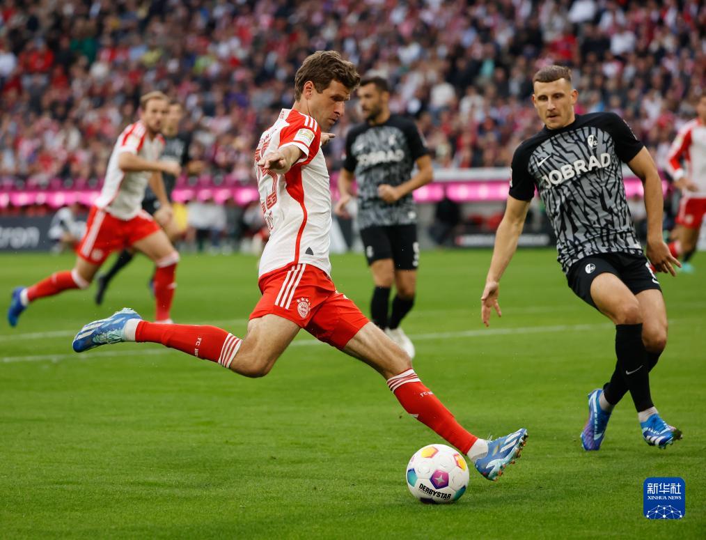 开云体育平台APP-弗赖堡队在德国足球职业联赛中赢得重要战役