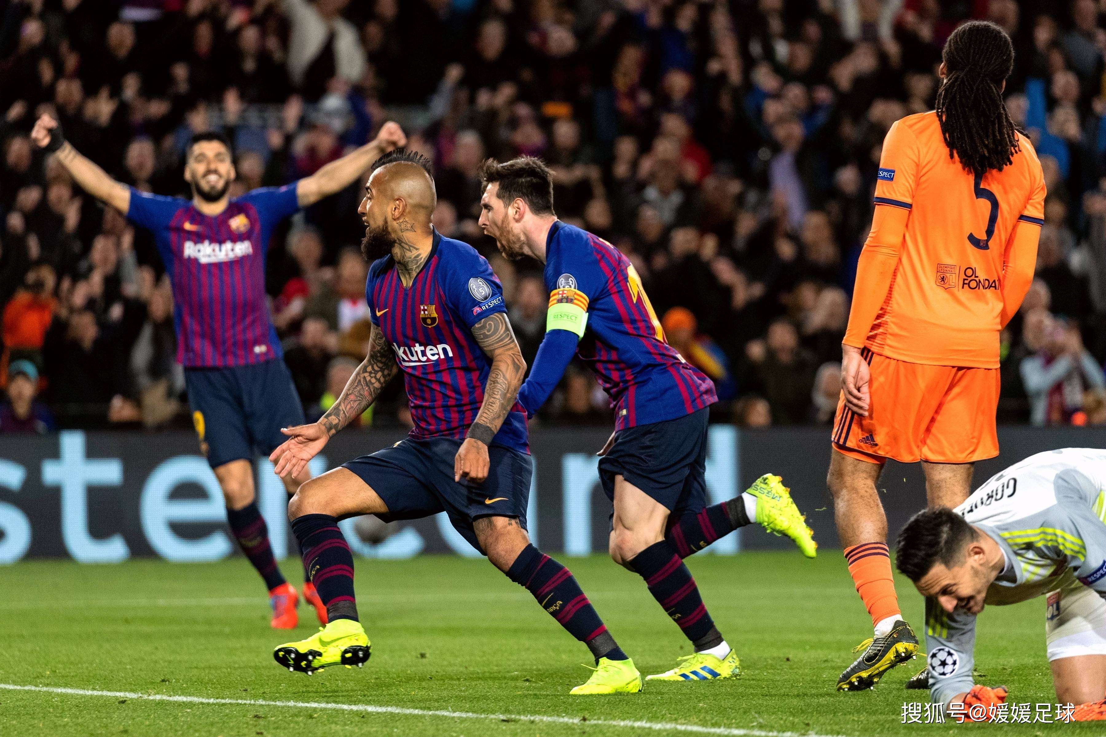 包含塞尔维亚球员在比赛中发挥出色，逆转摩洛哥对手的词条