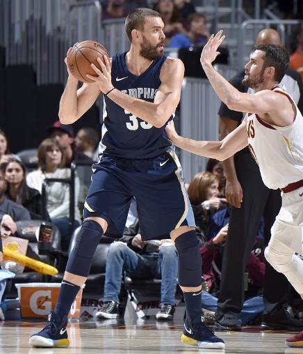 开云APP-关于外线射手火力全开，为球队锦上添花的信息