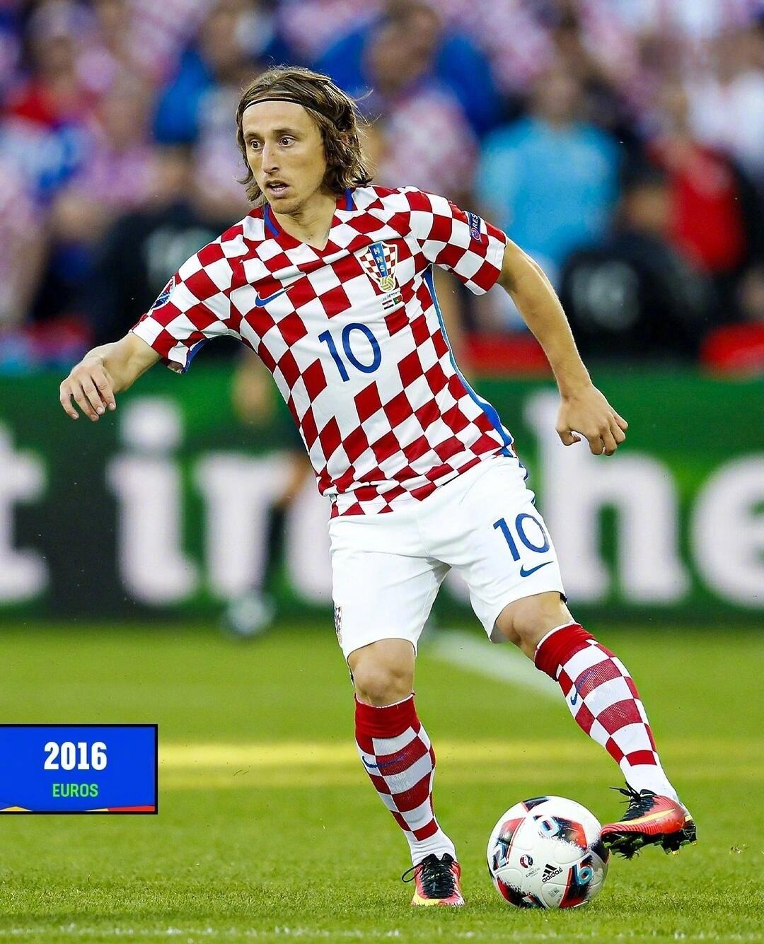 包含莫德里奇建功,克罗地亚力克丹麦晋级欧洲锦标赛四强的词条 包含莫德里奇建功,克罗地亚力克丹麦晋级欧洲锦标赛四强的词条