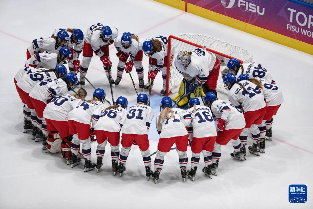 捷克队加时赢球,晋级半决赛 捷克队加时赢球,晋级半决赛