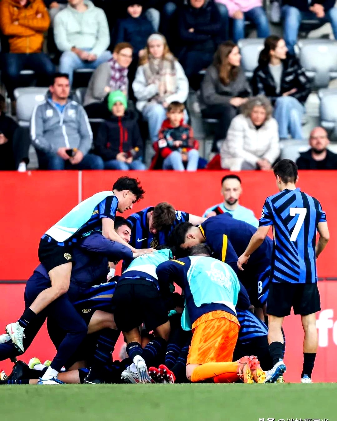 欧洲杯半决赛强突破，四支劲旅展开搏杀的简单介绍