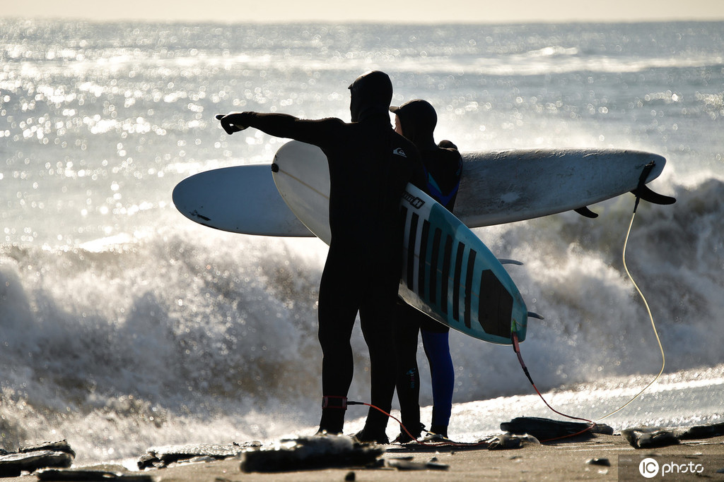 开云APP-关于堪察加半岛队在比赛中表现出色，获得胜利的信息