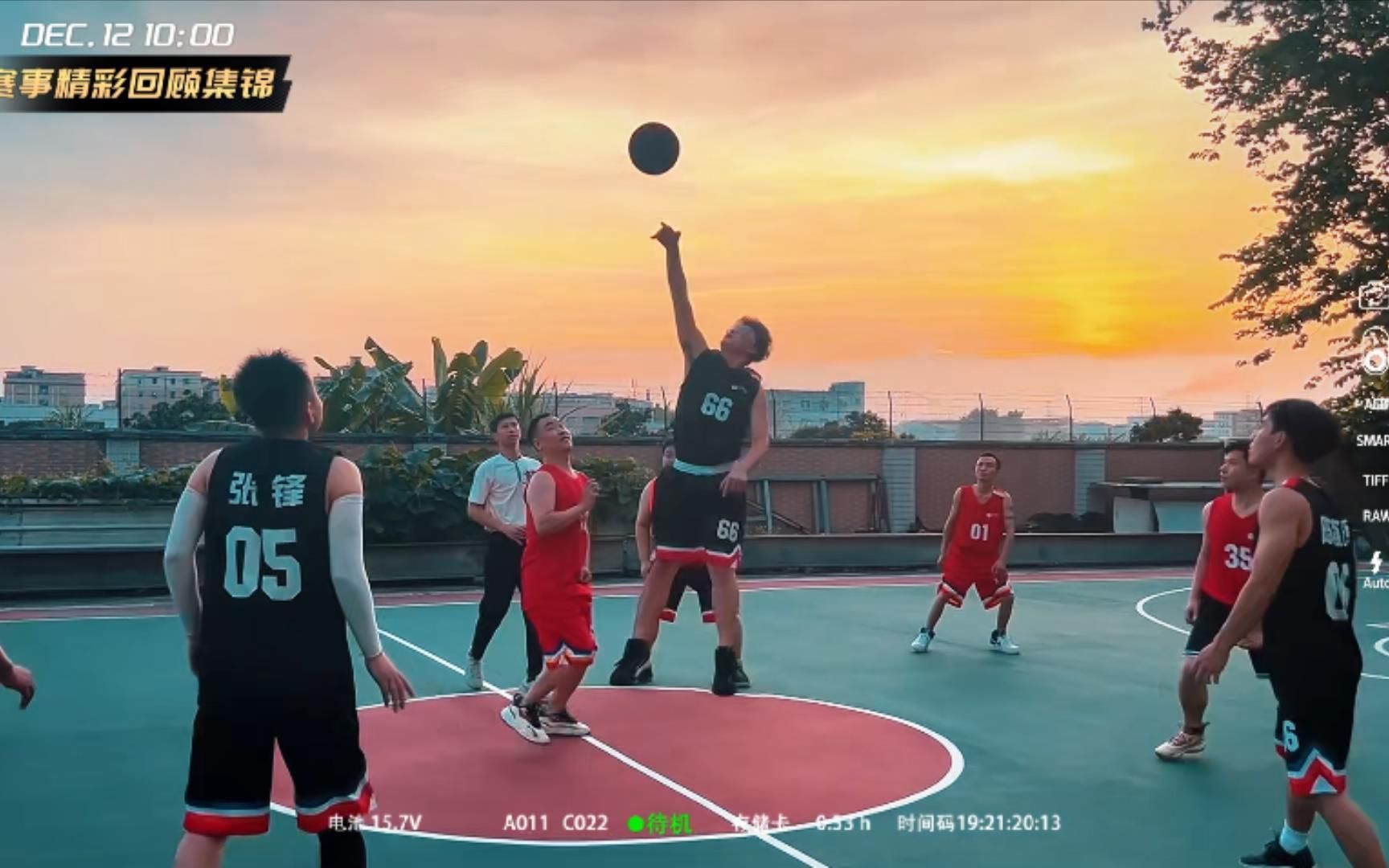 包含篮球对决中球员们拼尽全力,不畏强敌的词条 包含篮球对决中球员们拼尽全力,不畏强敌的词条