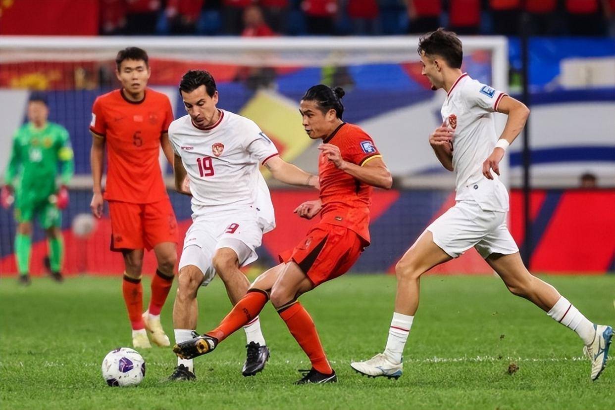 开云下载-体育传奇再出征，巅峰对决引发全球热议的简单介绍