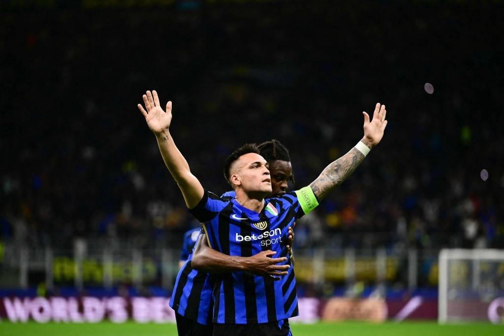 巴黎门将神勇表现,成为定海神针的简单介绍 巴黎门将神勇表现,成为定海神针的简单介绍