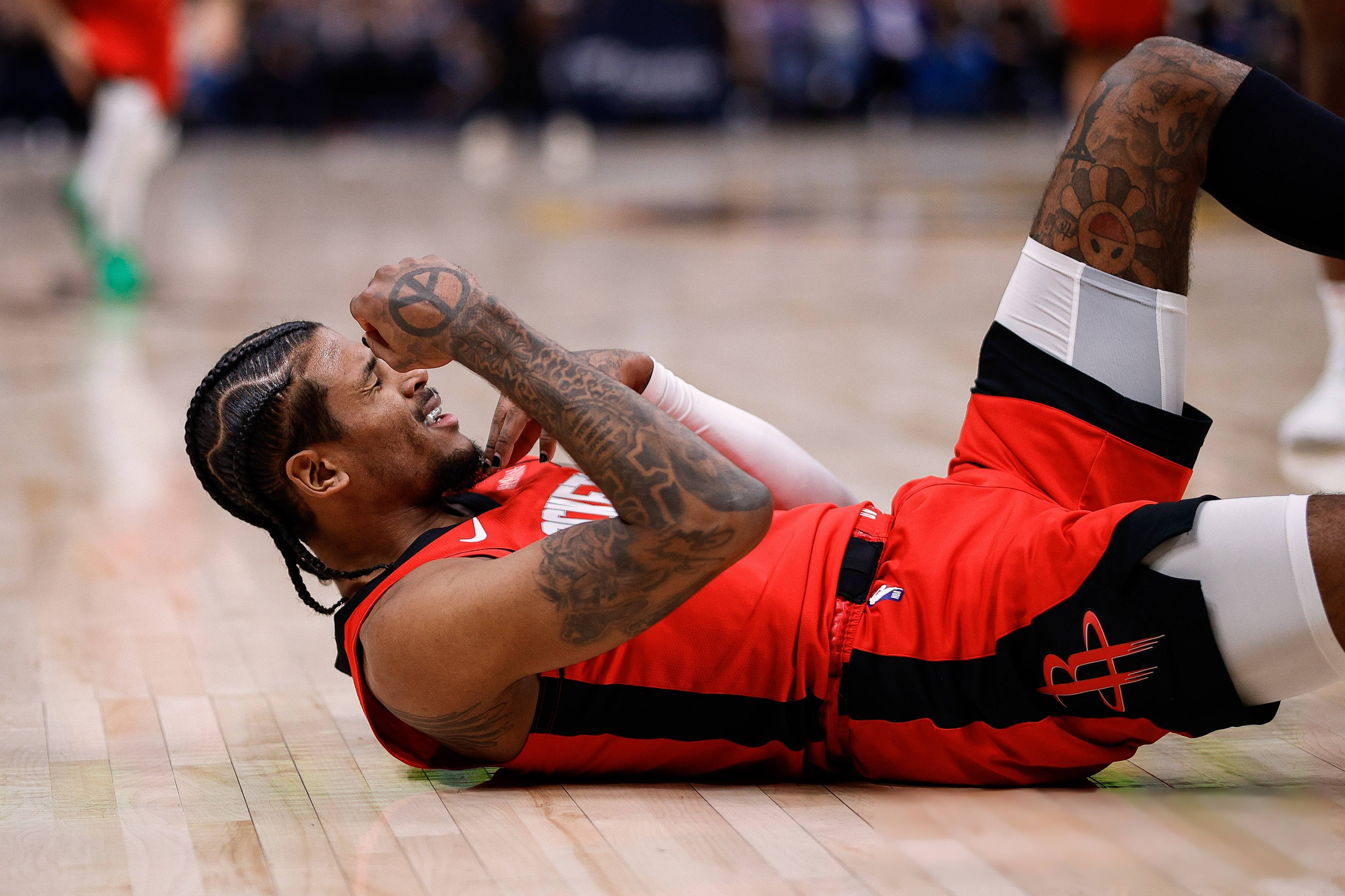 爵士客场力克猛龙继续保持不败的简单介绍 爵士客场力克猛龙继续保持不败的简单介绍