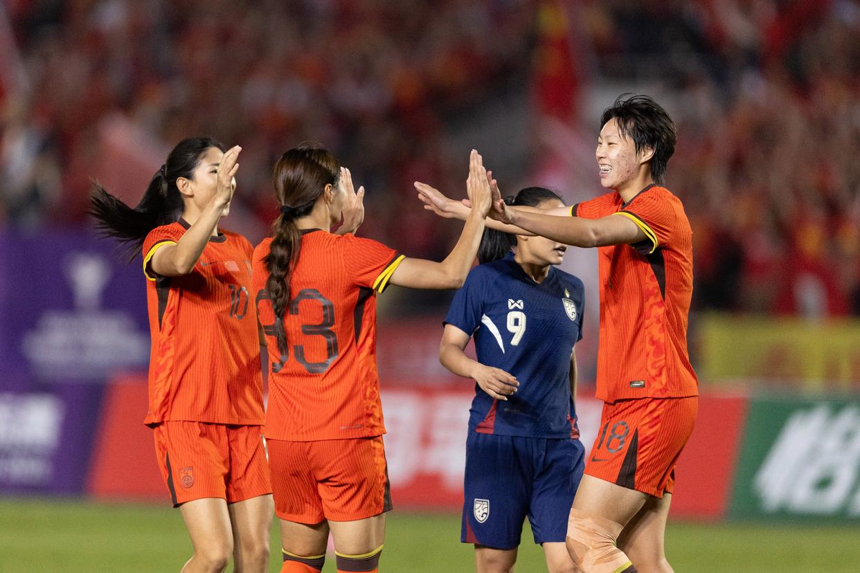 开云体育官方网站-关于国际友谊赛：国际女足取得胜利的信息