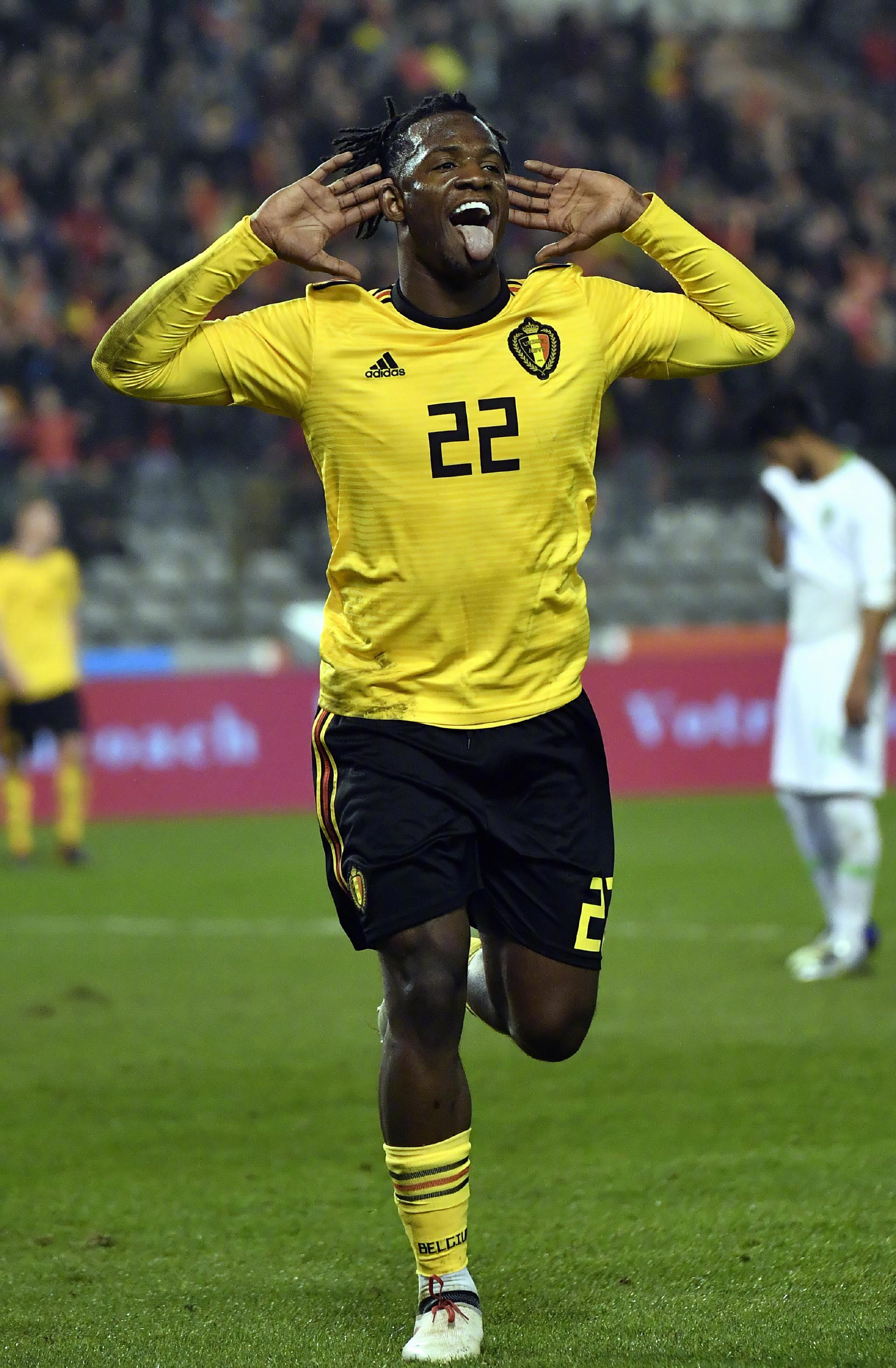 关于汉堡球员发挥出色,奋力拼搏斩获胜利的信息 关于汉堡球员发挥出色,奋力拼搏斩获胜利的信息