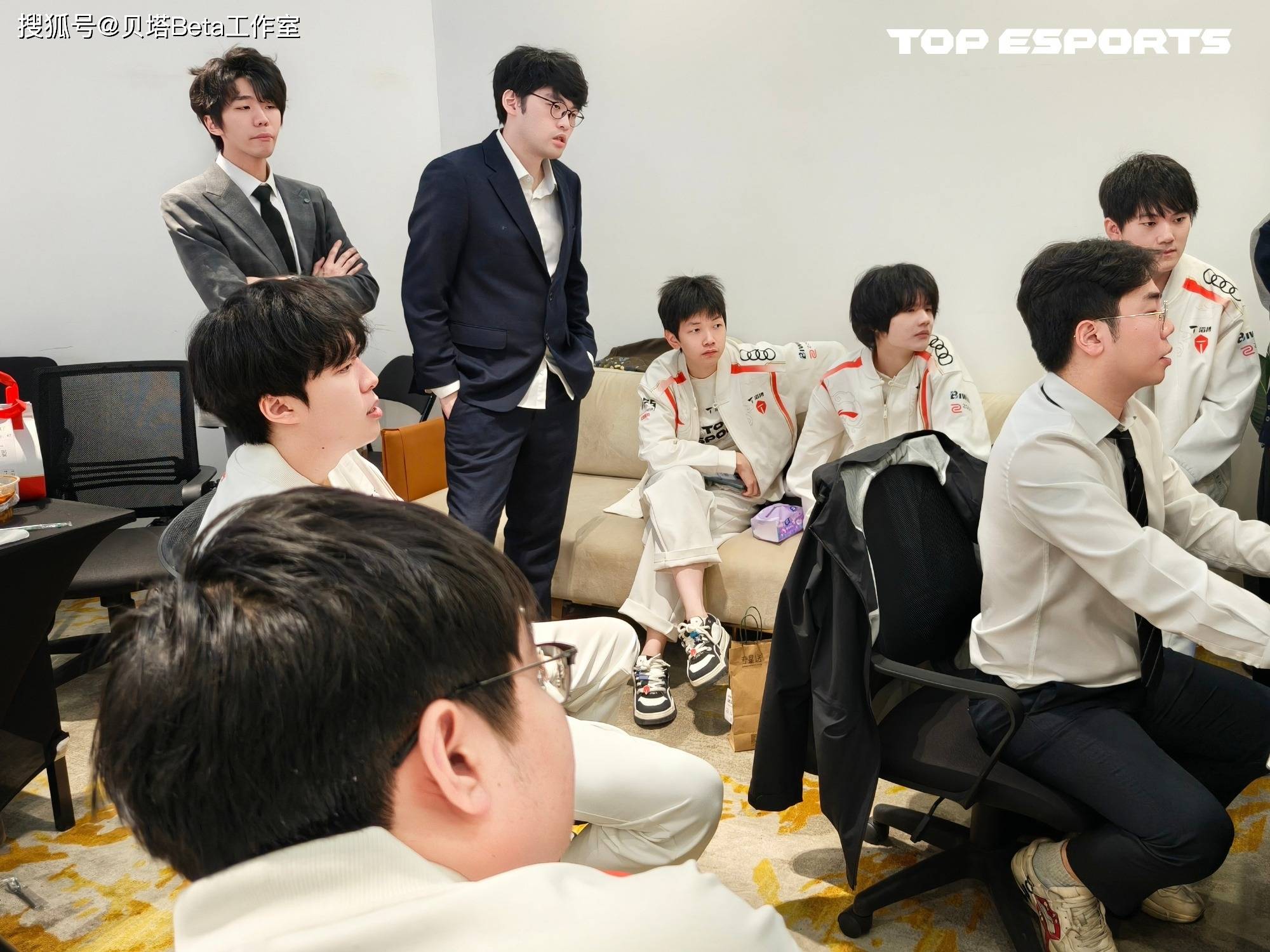 开云体育app-TES轻取T1，Keria成为全场焦点半决赛3:0（巴黎）