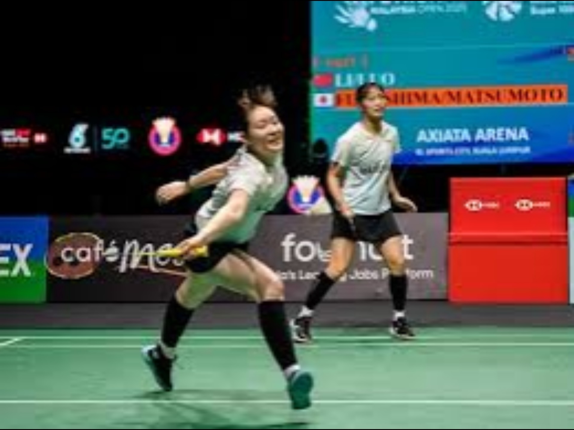 包含马来西亚羽毛球队爆冷英格兰羽毛球队，陶菲克爆发神勇的词条