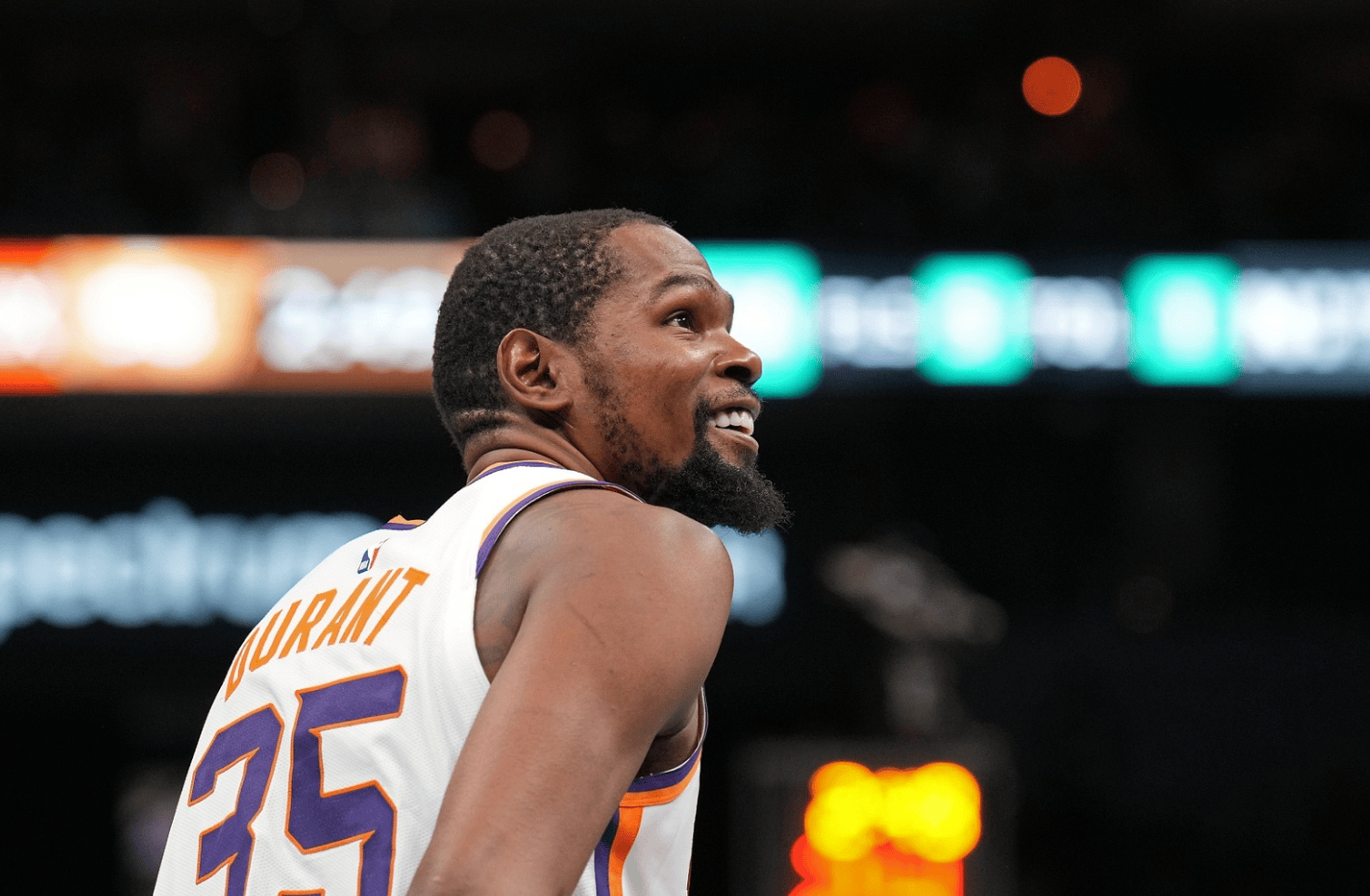 开云体育登录-猛龙大胜活塞，范弗利特24分