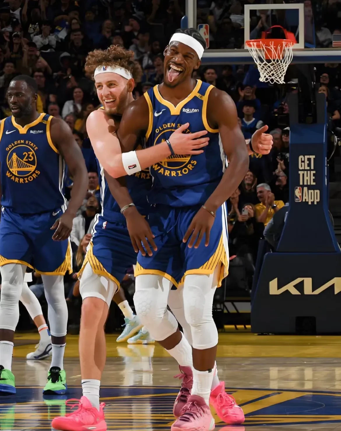 开云体育登录-勇士击败猛龙，取得胜利