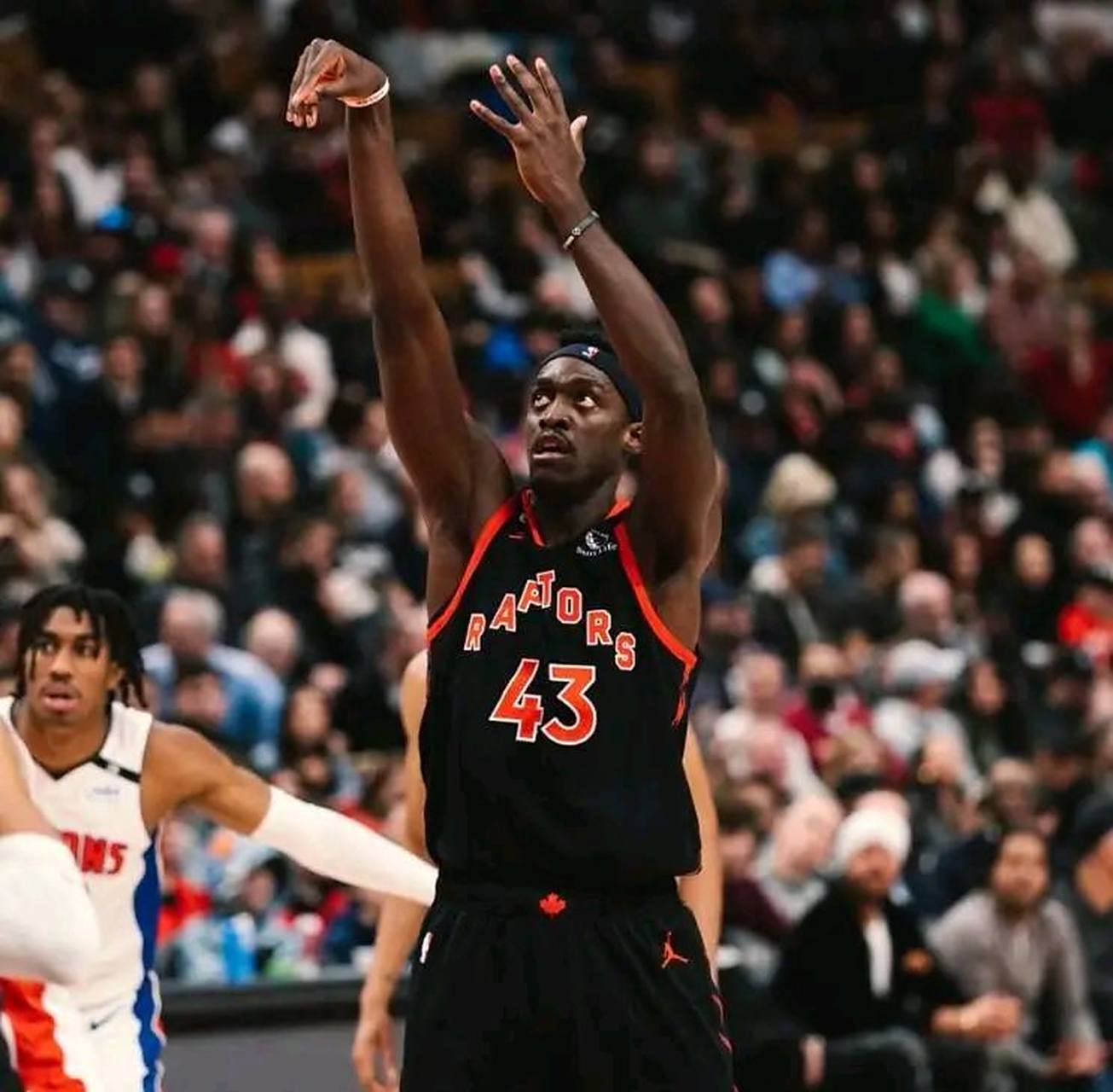 开云体育登录-猛龙力克活塞，继续保持不败