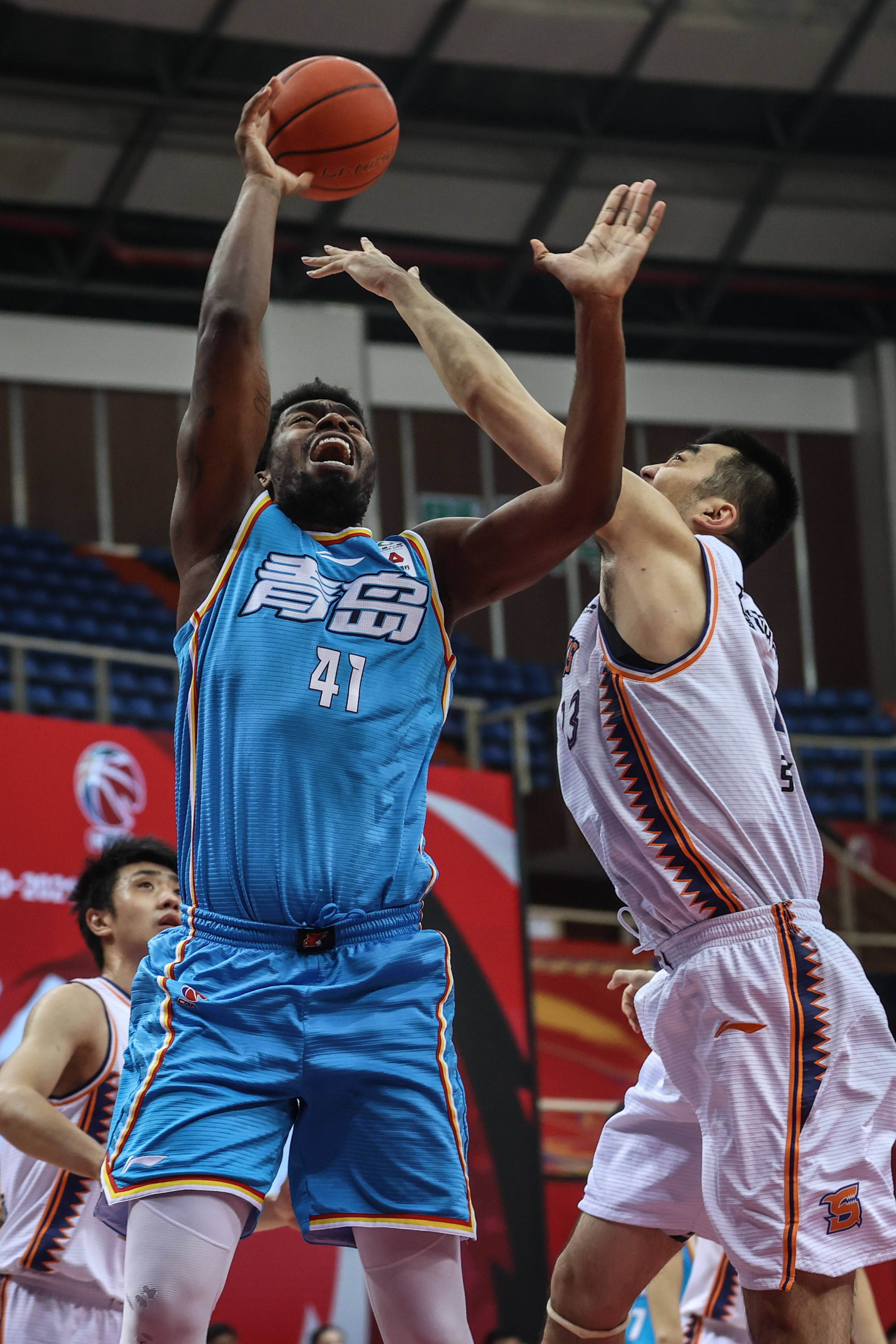 约翰逊夏日篮球比赛取得骄人成绩 约翰逊夏日篮球比赛取得骄人成绩