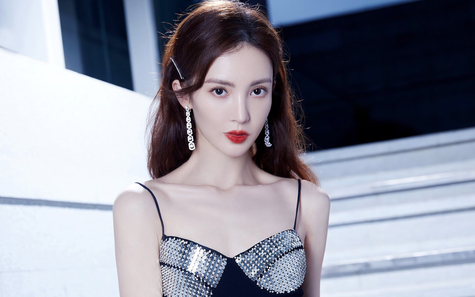 开云体育中国-引擎轰鸣，铁骑突围，尼克斯赛道战术如何制霸辽宁