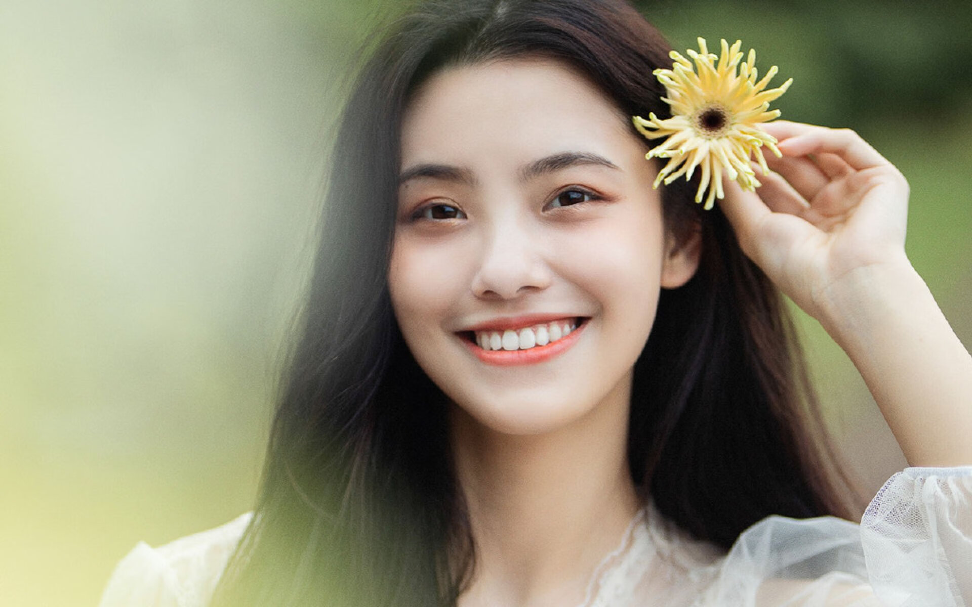 红魔风暴席卷三狮,亚平宁闪电刺破长空—现代足球的双重变奏